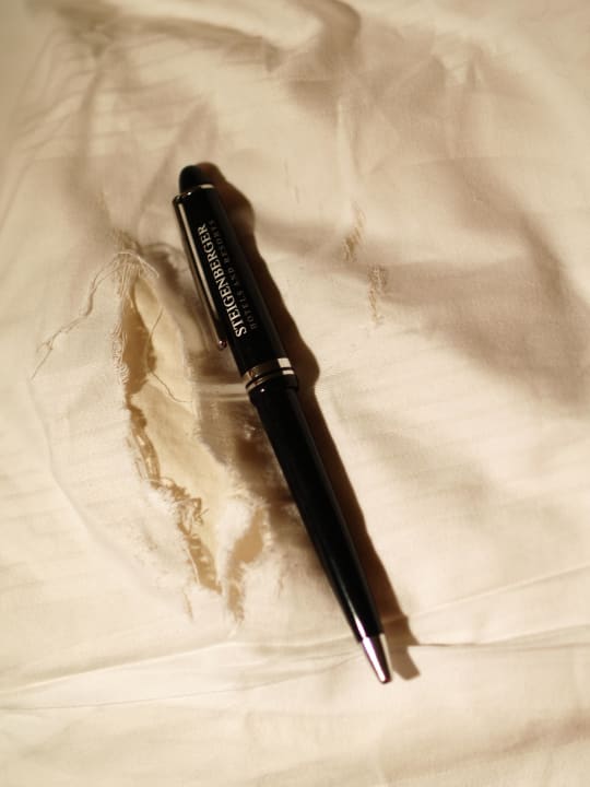 Alte Bettwäsche Steigenberger Conti Hansa