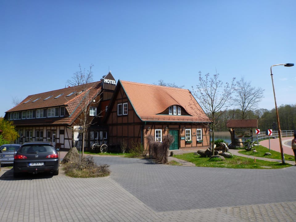 Hotel vom Parkplatz aus Hotel Altes Zollhaus