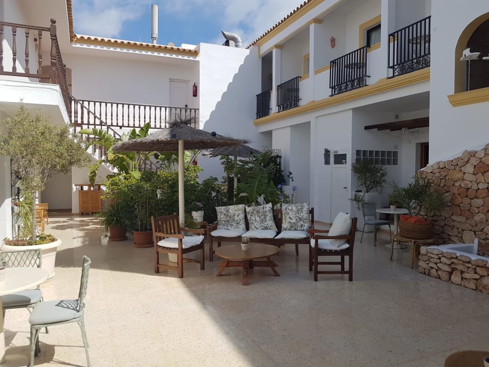 Gartenanlage Hostal La Savina