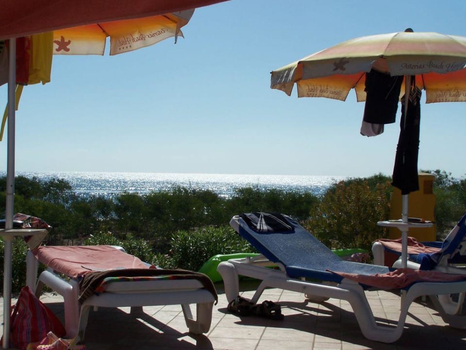 Ausblick auf's Meer Asterias Beach
