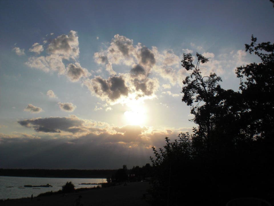 Helenesee Sonnenuntergang Helenesee Bungalowvermietung Wannicke