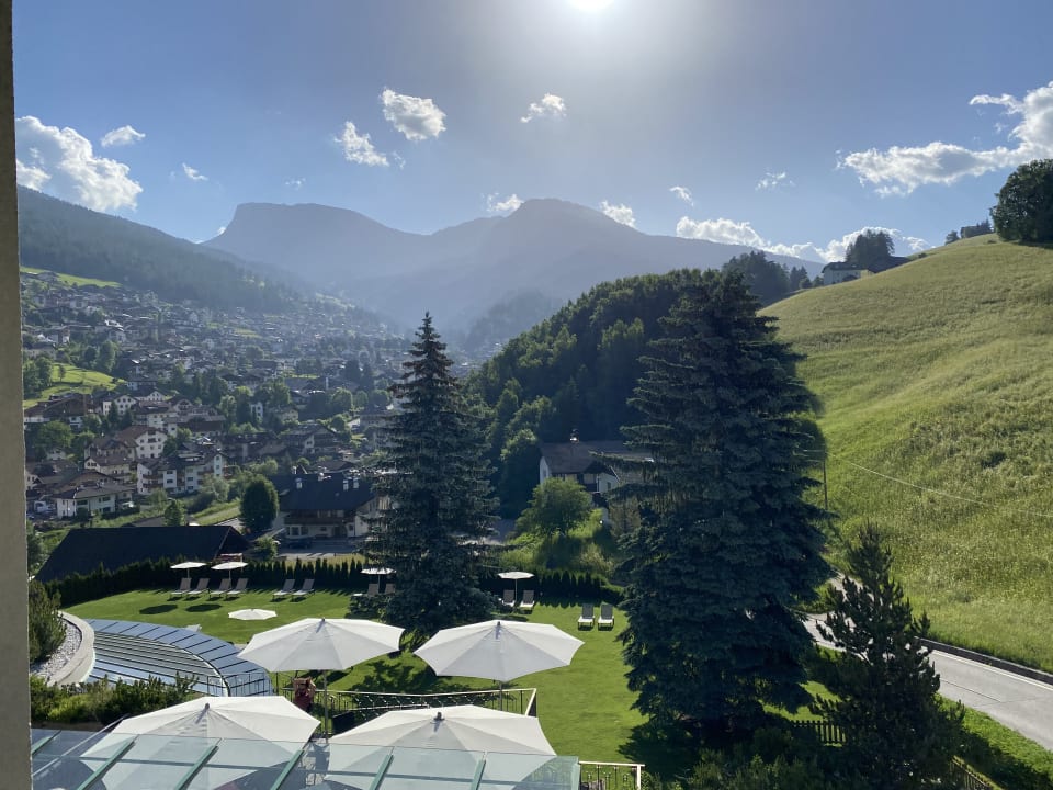 Ausblick Alpin & Vital Hotel La Perla