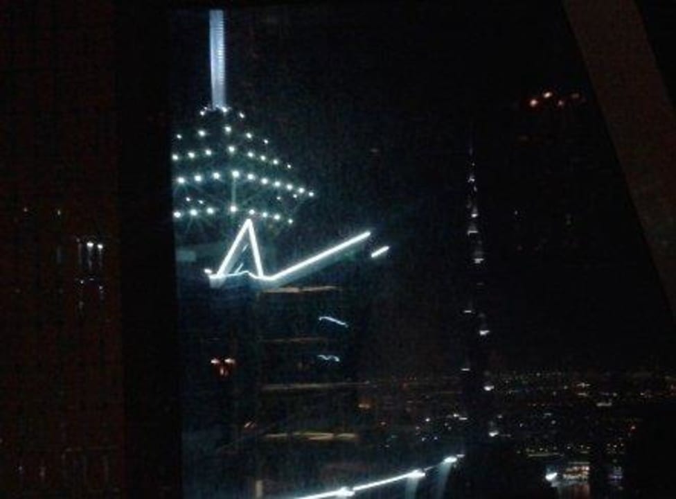 Vault - 72, Stock, Sicht auf Burij Khalifa JW Marriott Marquis Hotel Dubai