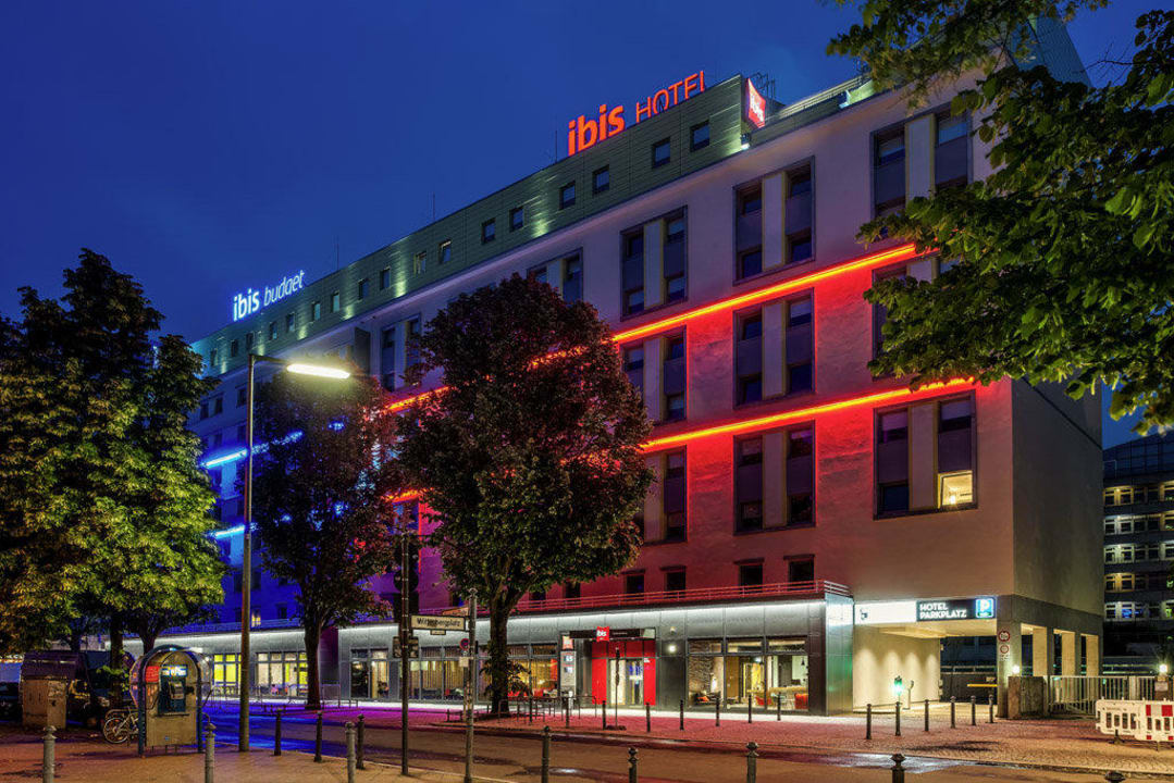Außenansicht ibis Berlin Kurfürstendamm