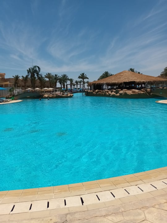 Pool Pyramisa Beach Resort Sahl Hasheesh