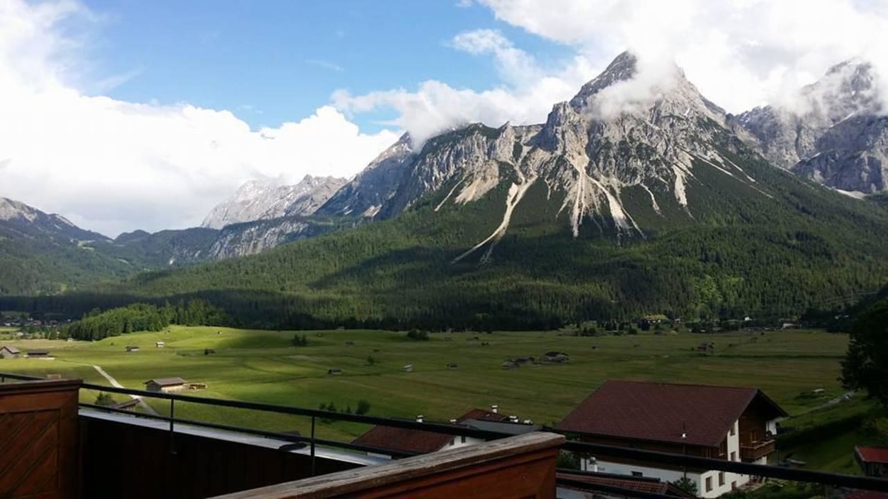 Ausblick vom Balkon Hotel Post Lermoos