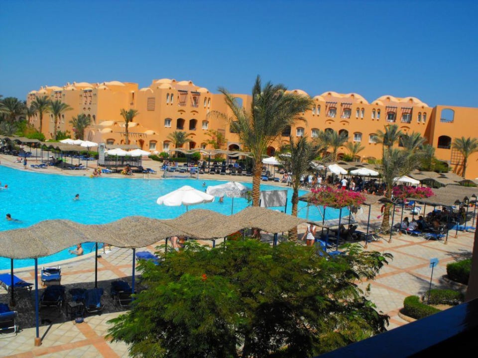 Basen Jaz Makadi Oasis Resort