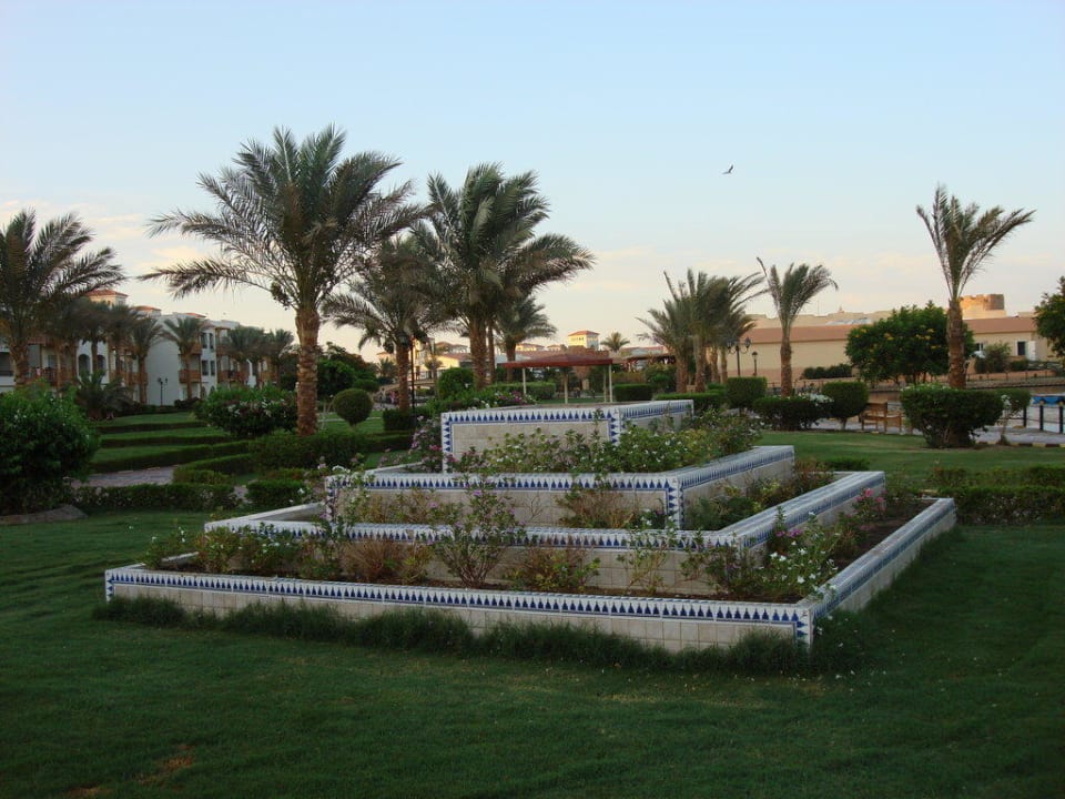 Gartenanlage Pickalbatros Dana Beach Resort - Hurghada
