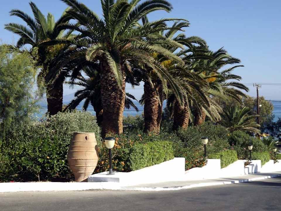 Weg zum Strand  Lagas Aegean Village