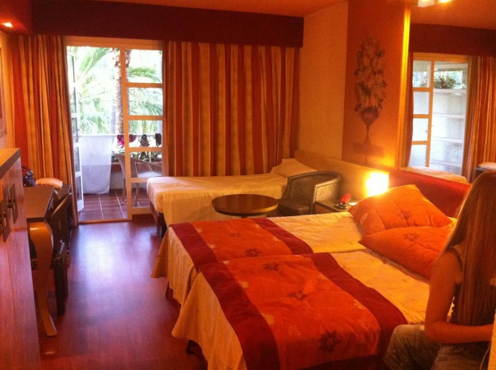 Liebevoll eingerichtet allsun Hotel Bella Paguera