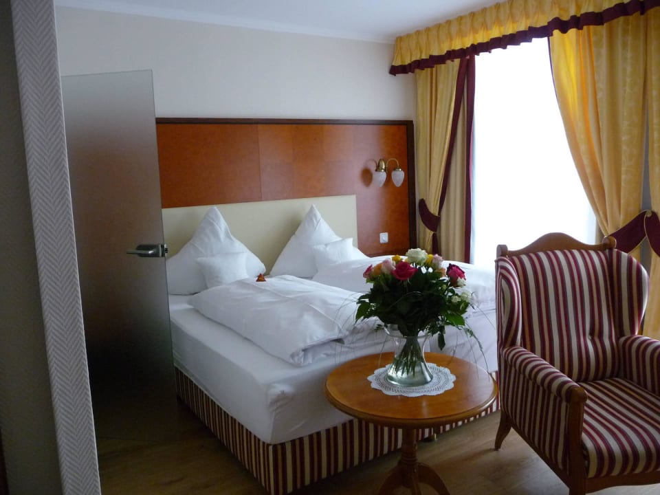 Zimmer Bellevue Rheinhotel