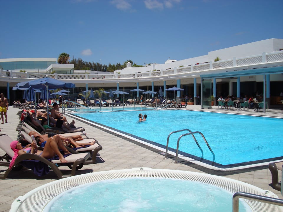 Pool und Whirlpool Hotel Las Costas