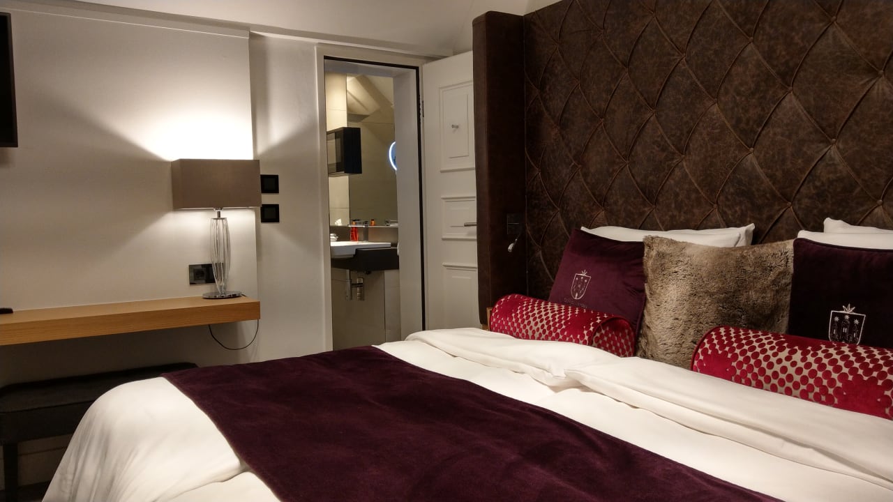 Zimmer Hotel Brunnenhaus Schloss Landau