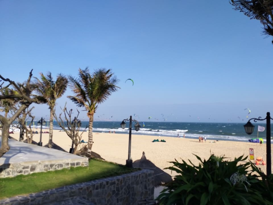 Strand Allezboo Beach Resort & Spa