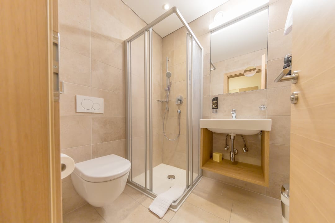 Zimmer KOSIS Sports Lifestyle Hotel