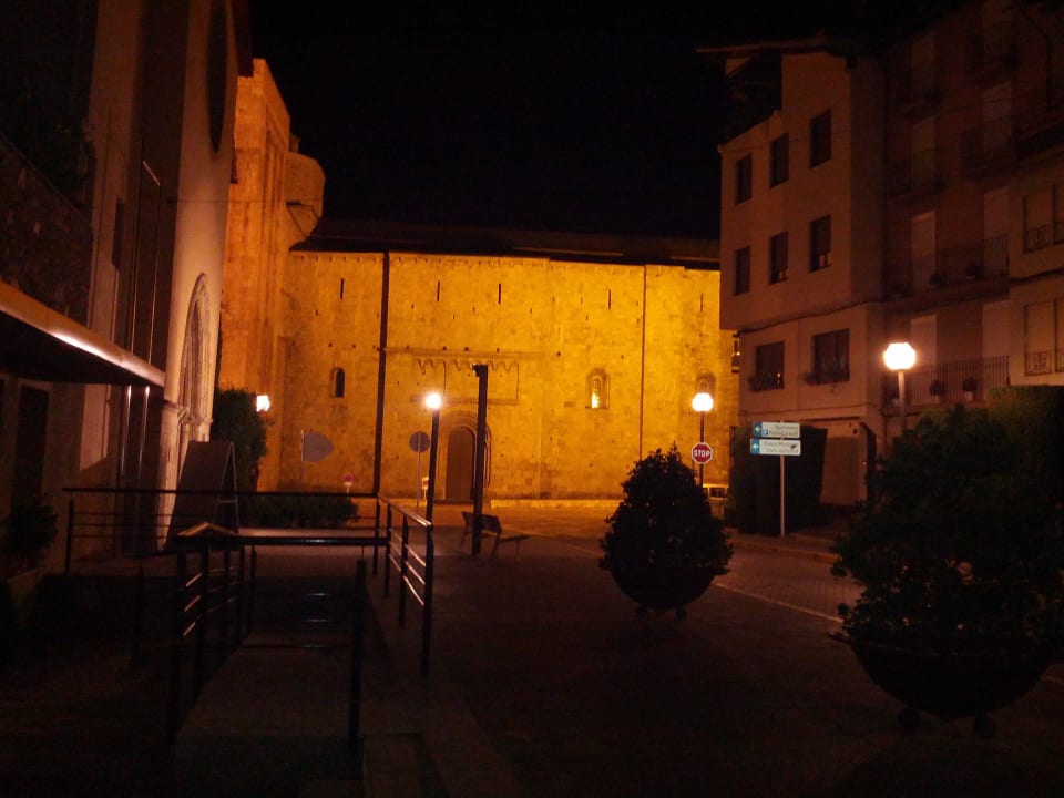 Hotel von Außen Hotel Parador De Seu D'Urgell