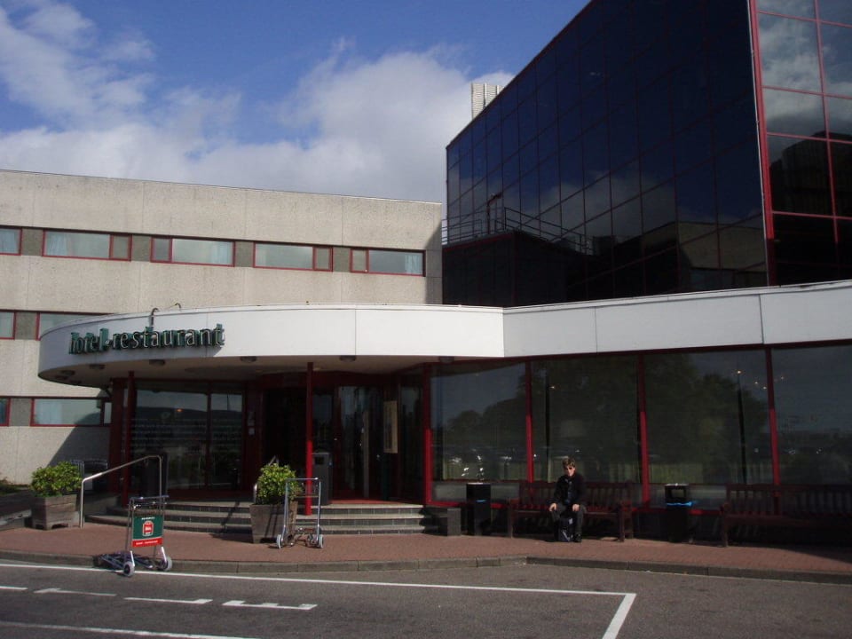 Der Eingang Hotel Ibis Amsterdam Airport