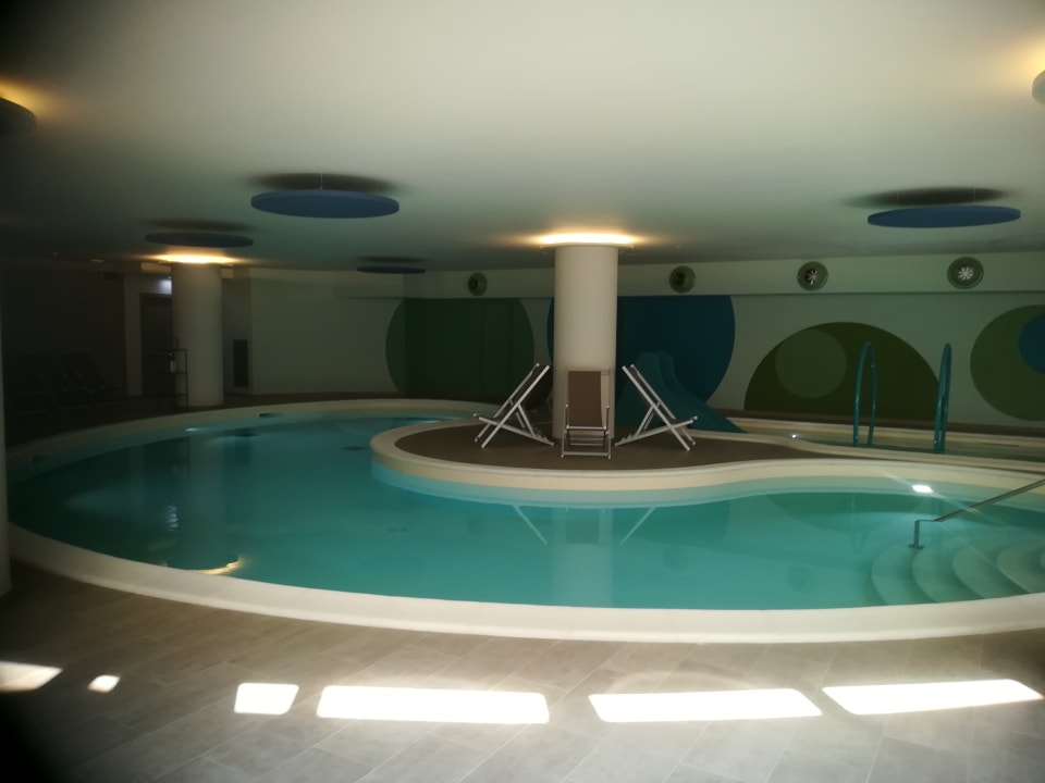 Pool Hotel Le Torri del Garda