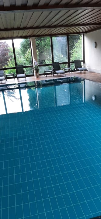 Pool B&B Pop-Up Hotel Hirsch