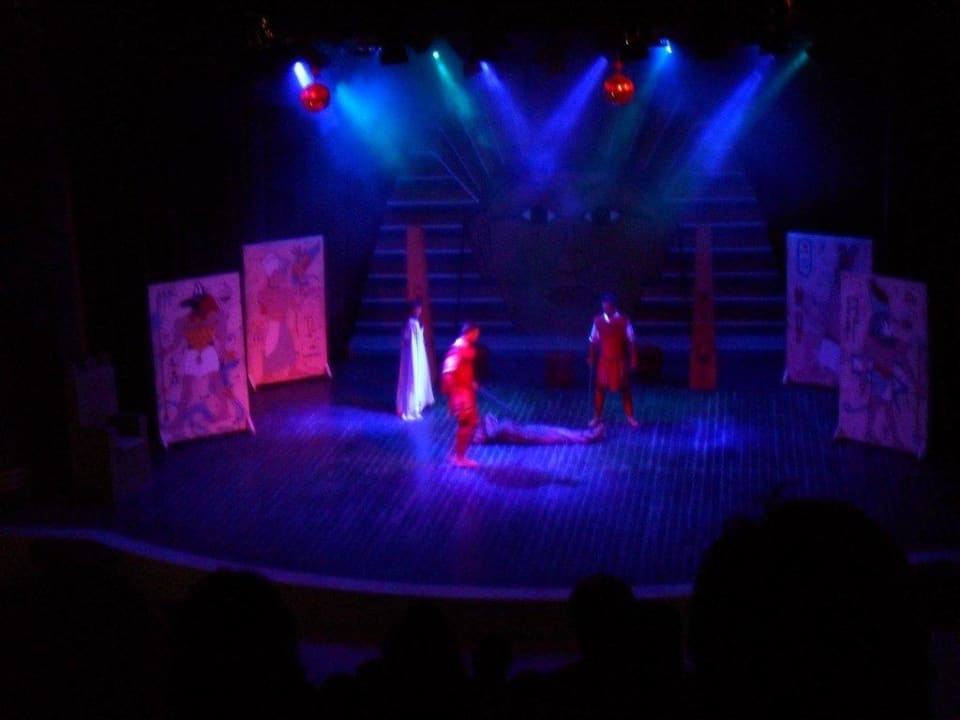 Show Cleopatra Luxury Resort Makadi Bay