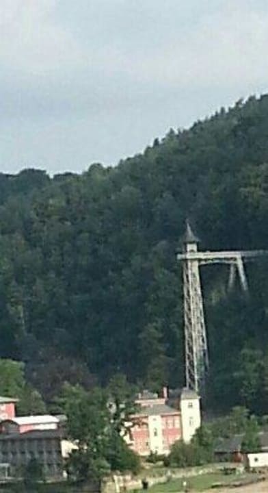 Aufzug zur Ostrauer Scheibe Hotel Erbgericht