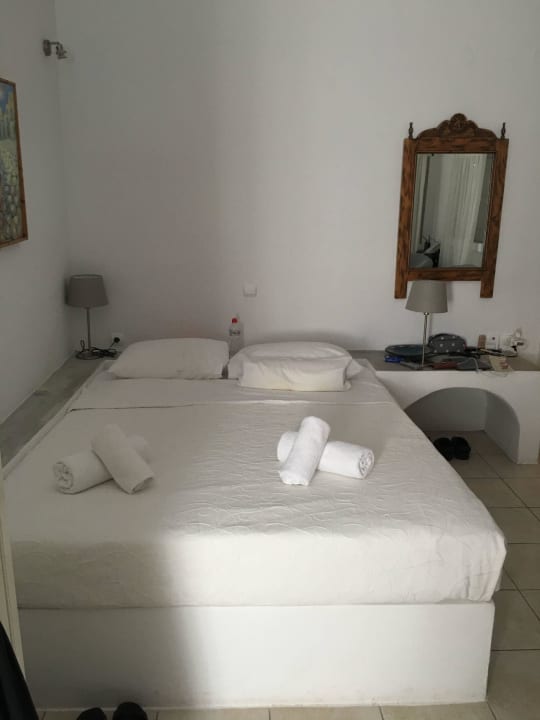 Schöne Zimmer Gorgona Villas