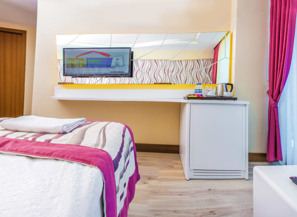 Zimmer Tugra Suit Hotel