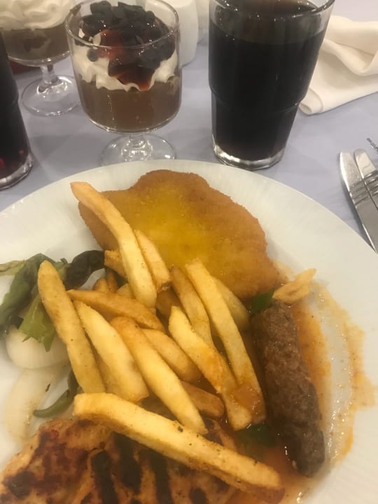 Gastro Side Royal Palace Hotel & Spa