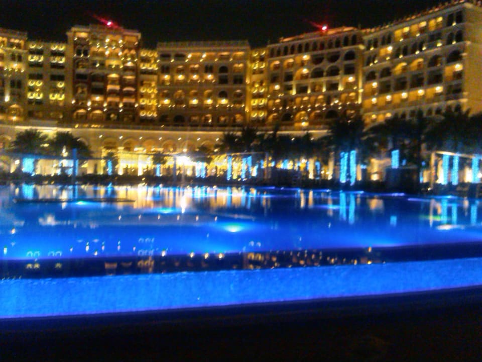 Hotelanlage  The Ritz-Carlton Abu Dhabi Grand Canal