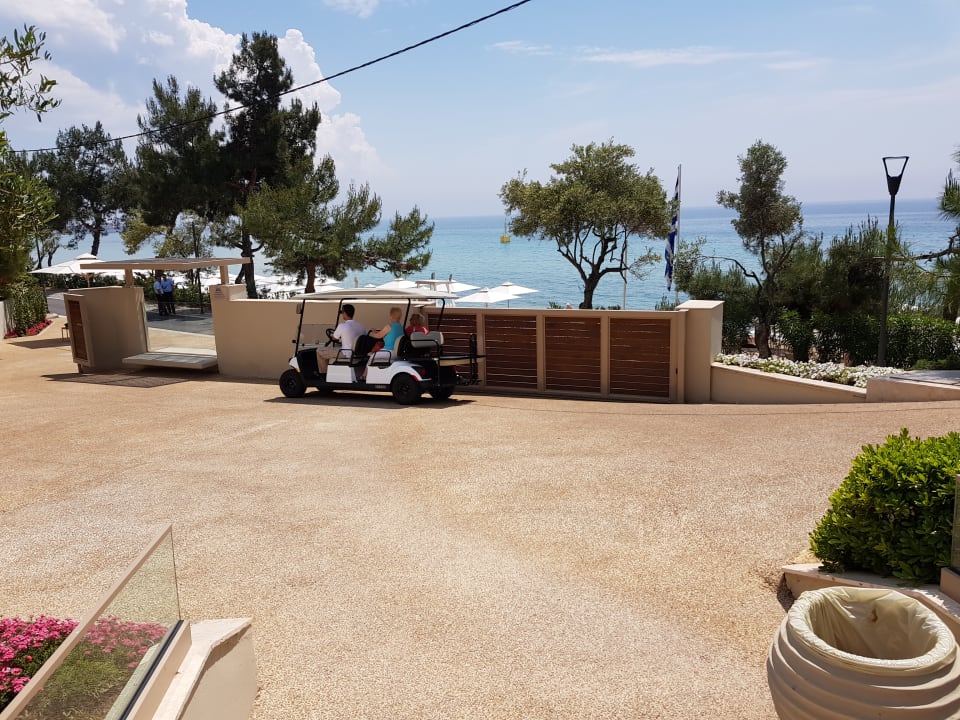 Strand Ikos Oceania