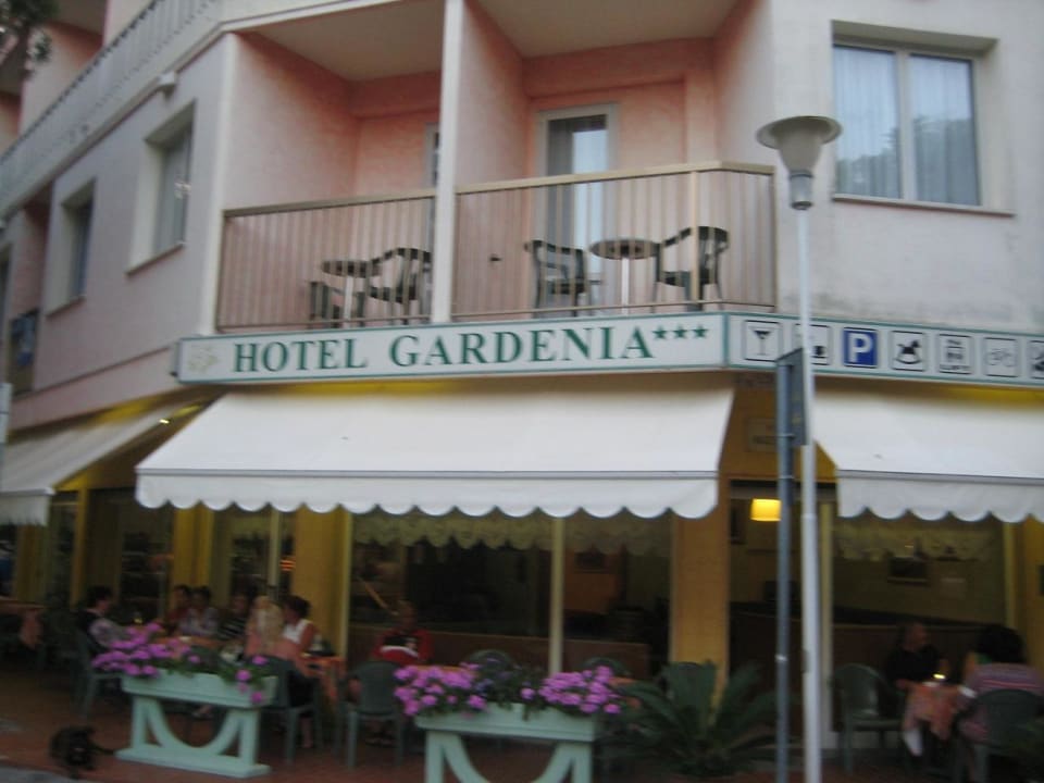 Vorderansicht Hotel Gardenia