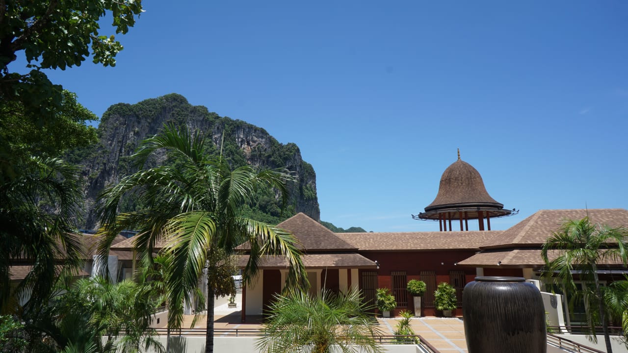 Gartenanlage Avani Ao Nang Cliff Krabi Resort
