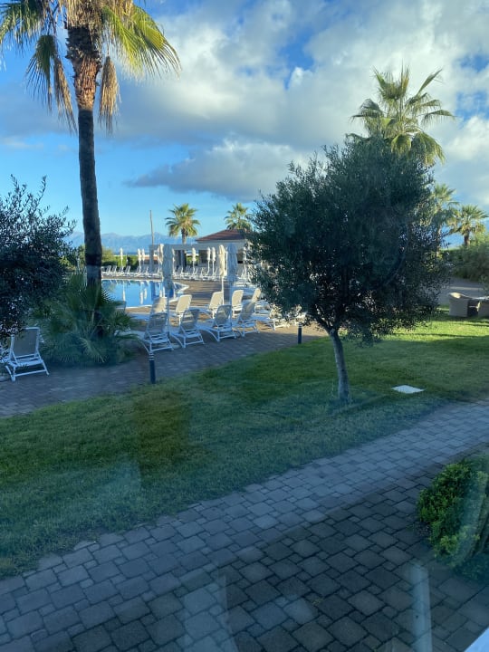 Gartenanlage Almyros Beach Resort & Spa