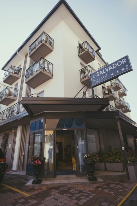 Außenansicht Hotel El Salvador