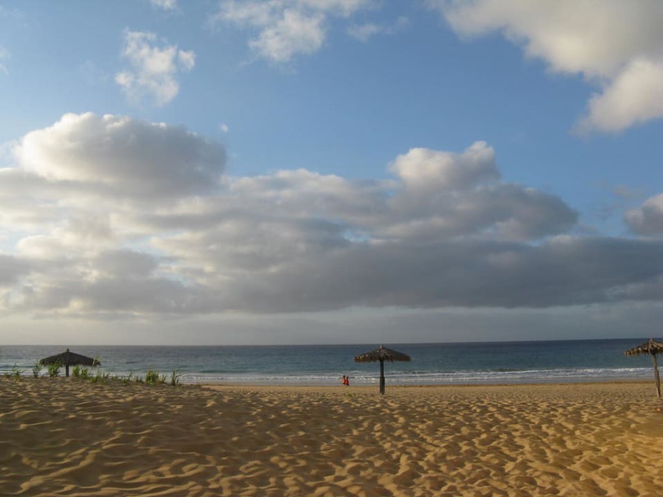 Plaża przy hotelu Vila Baleira Suites