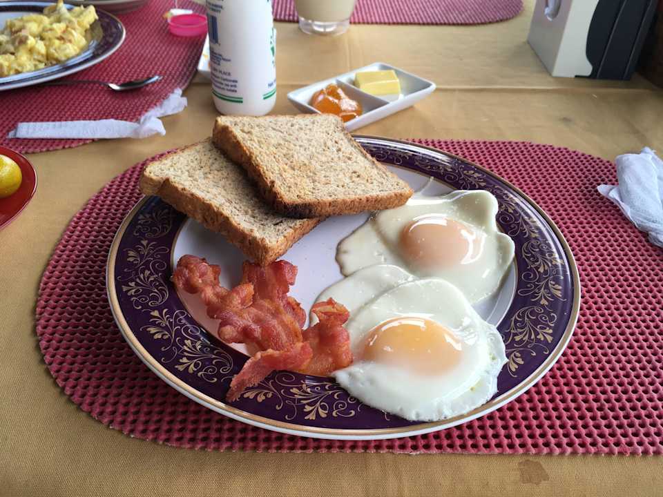 Frühstück  Love's Lodge & Resort