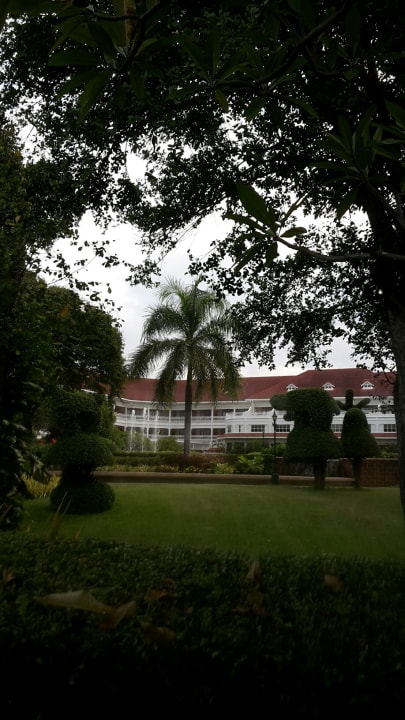 Gartenanlage Centara Grand Beach Resort & Villas Hua Hin