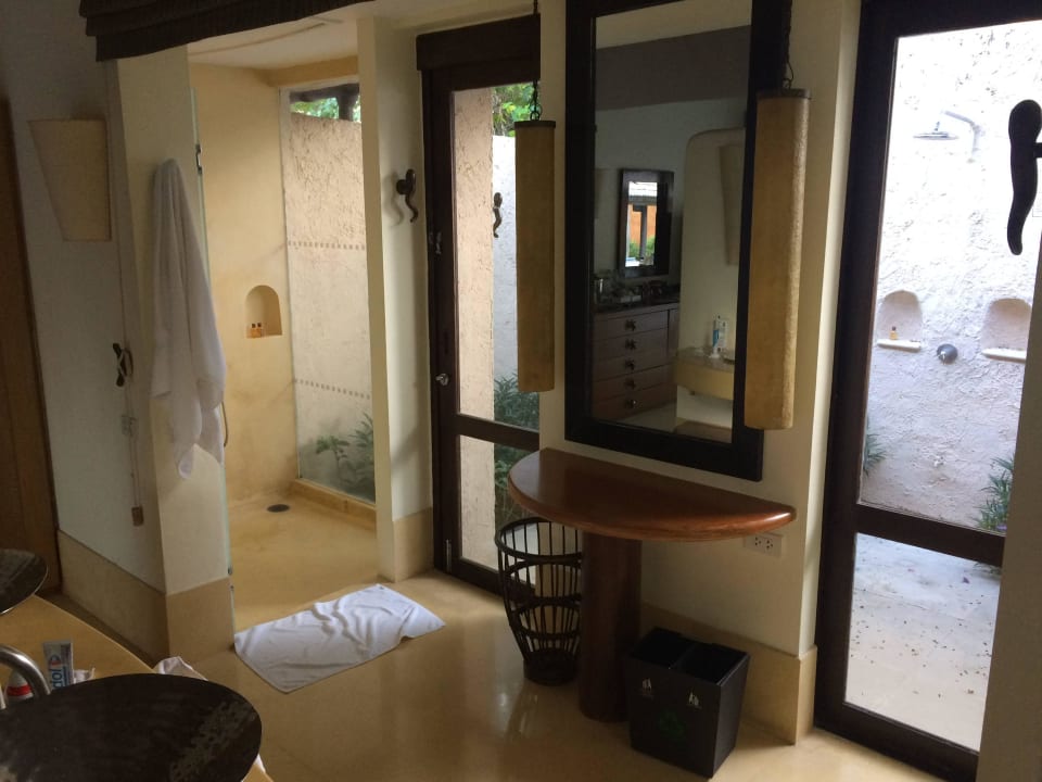 Bad, Aussen-  und Innendusche Sheraton Hua Hin Pranburi Villas