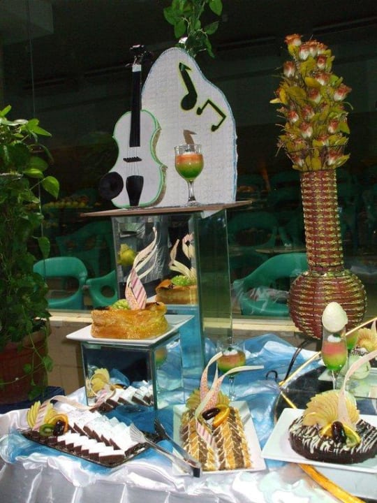 Osterfest 2011 Pickalbatros Alf Leila Wa Leila Resort - Neverland Hurghada