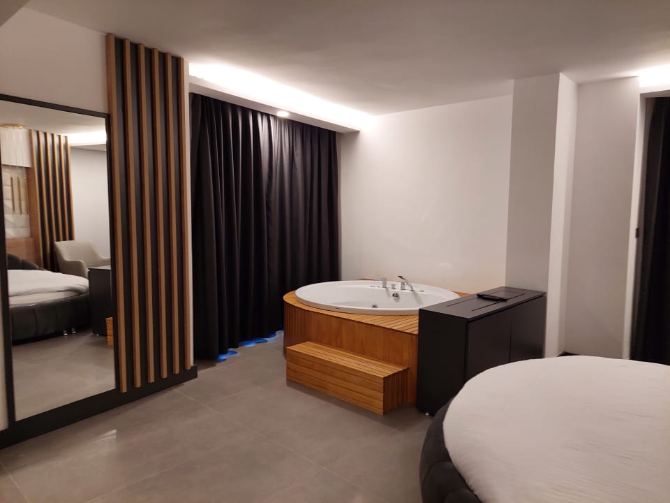 Zimmer Signature Blue Resort