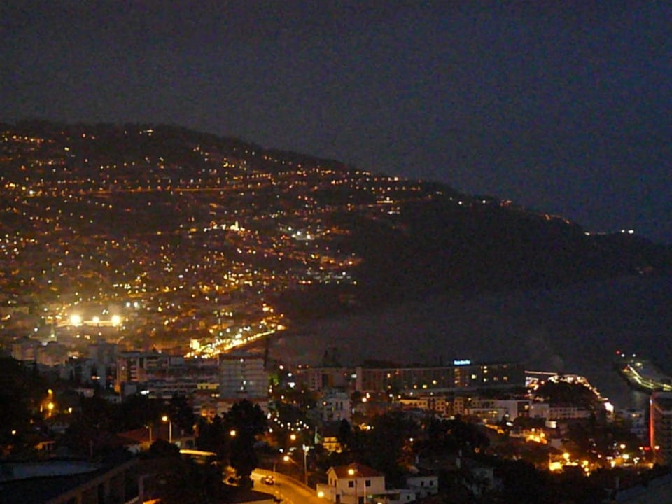 Ausblick vom Balkon Hotel Madeira Panoramico
