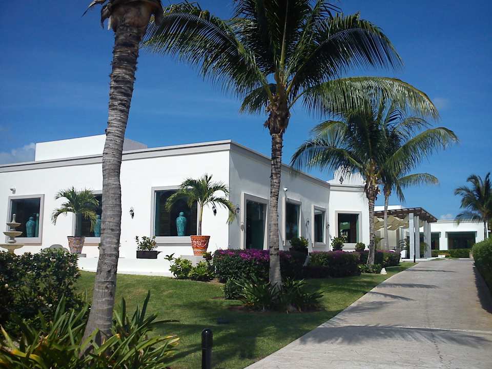 Mexican Restaurant BlueBay Grand Esmeralda