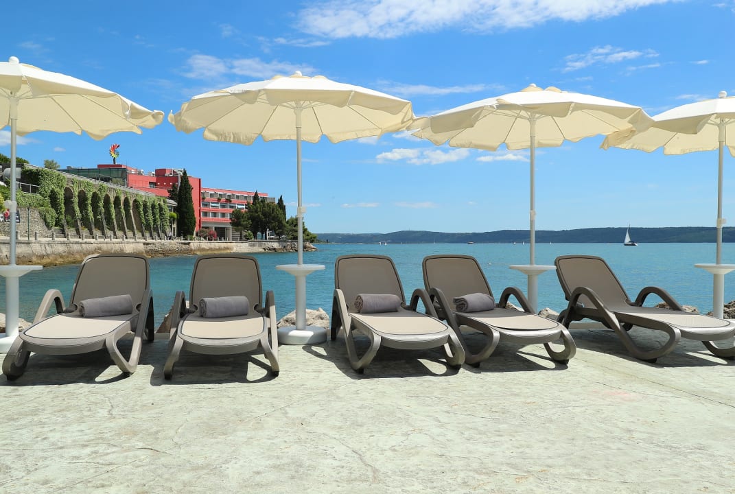 Strand Grand Hotel Bernardin