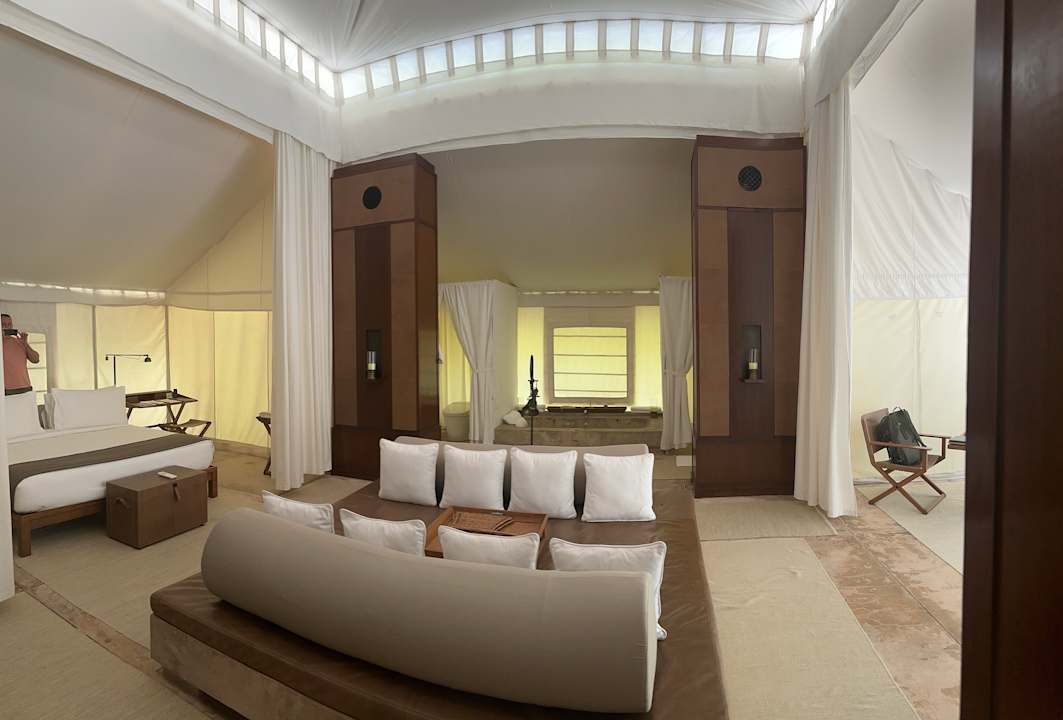 Zimmer Hotel Aman-I-Khás