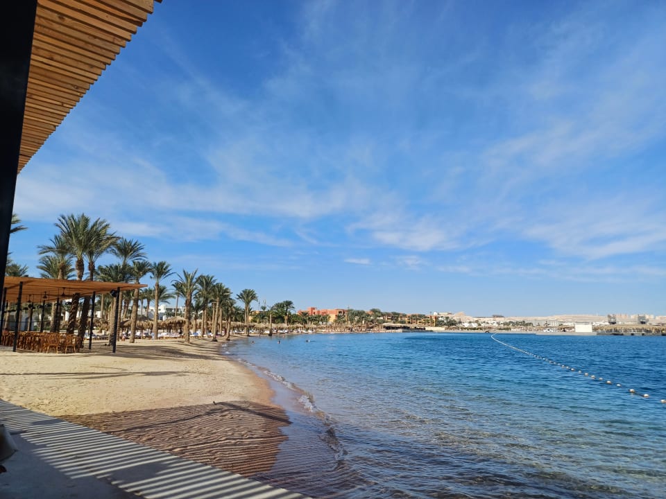 Strand Serry Beach Resort