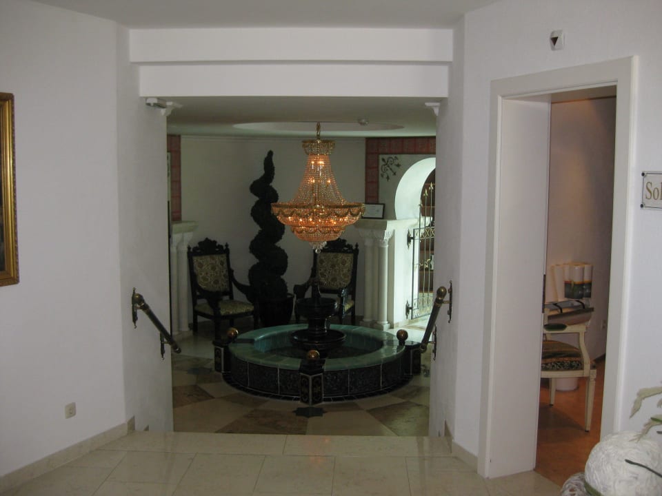 Hier geht man in den Saunabereich Wohlfühlresort Peternhof