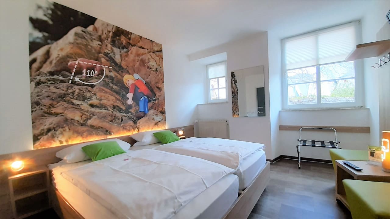 Zimmer Winkelwerkstatt hotel café