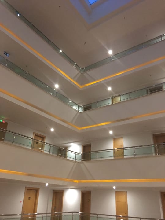 Lobby Saphir Resort & Spa