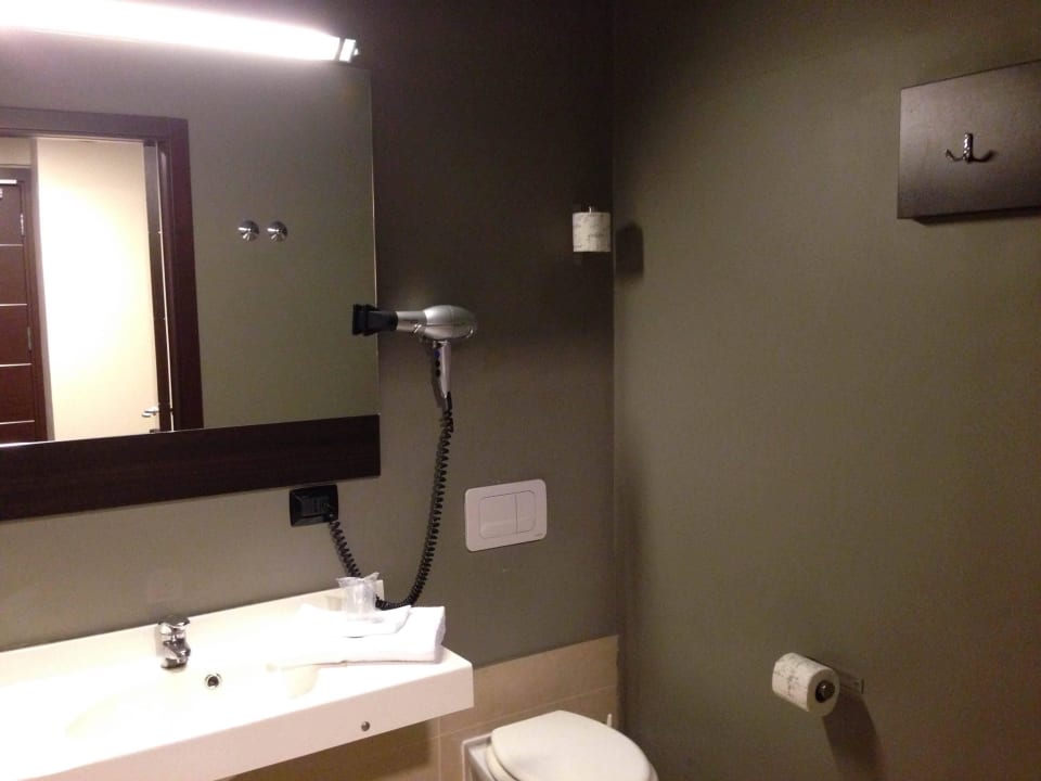 Bathroom B&B Hotel Roma Trastevere