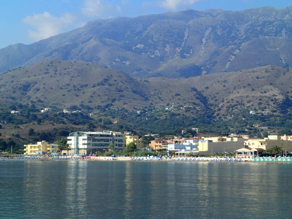 Sicht von der Kapelle, Richtung Hotels Hotel Corissia Princess